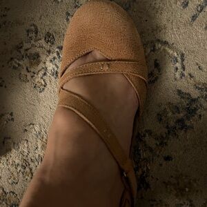 New Ahnu sandals size 9